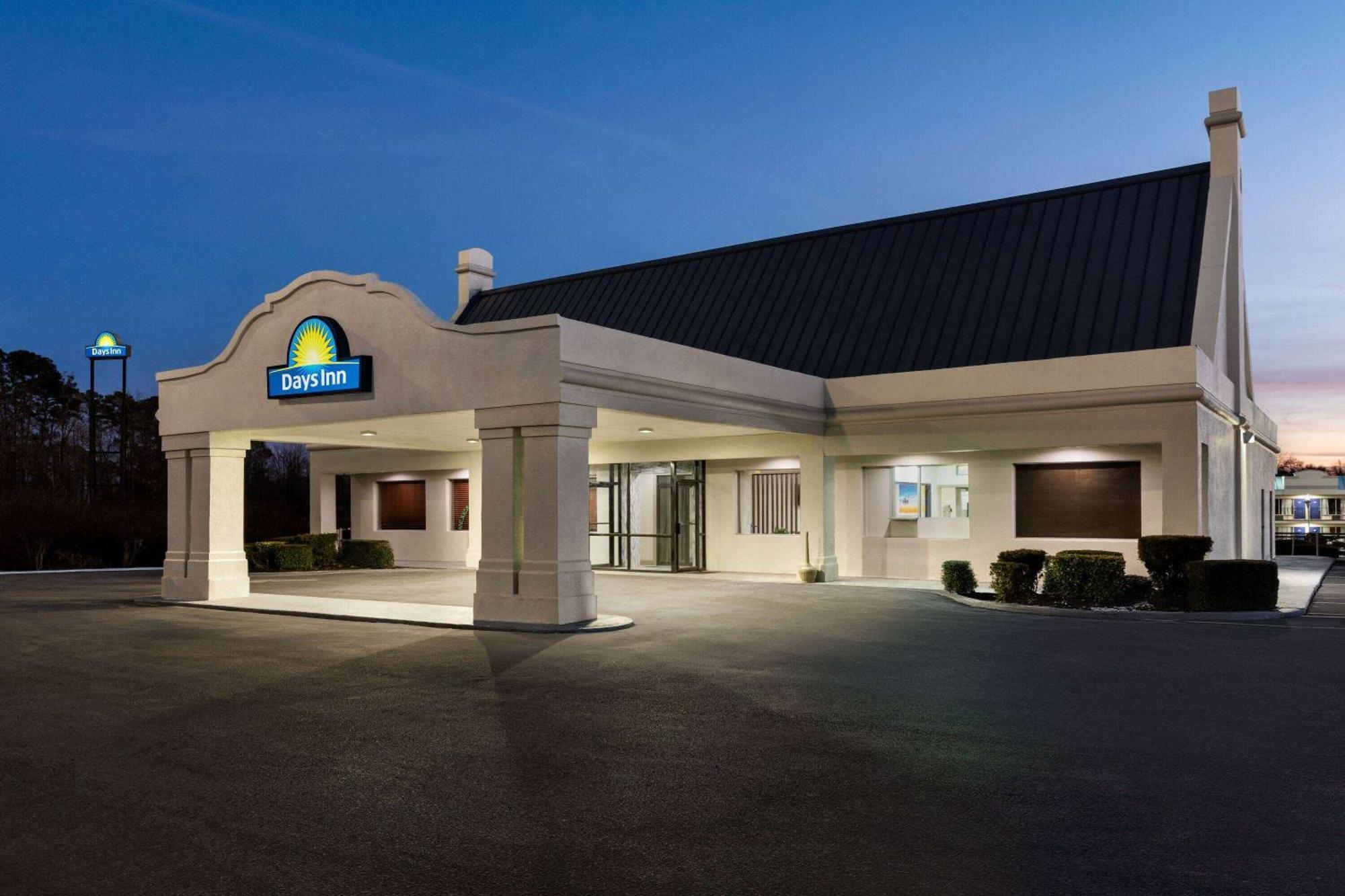 Days Inn By Wyndham Emporia Exterior foto